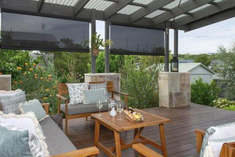 Ocean Mist Cottage Across From Pet Friendly Beach - Mackay Tourism 5