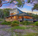 Sydney View 70km from Sydney 1000km from care - Mackay Tourism