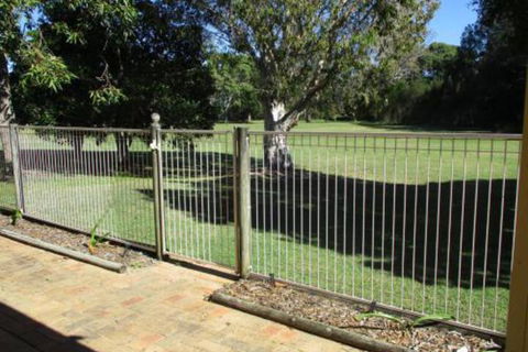 Perfect Getaway Hervey Bay - Mackay Tourism 4