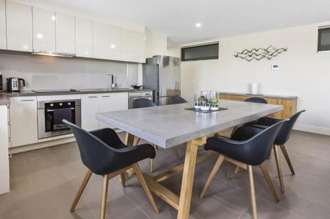 OCEAN BEACH RETREAT SORRENTO - Mackay Tourism 4