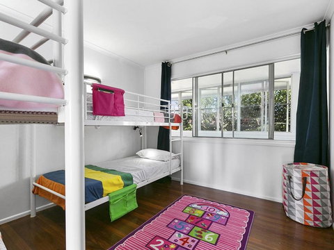 Surfs Up Peregian Beach - Mackay Tourism 3