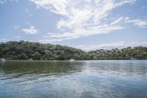 Scenic Illawong Riverside Getaway 1bed1bath Unit - Mackay Tourism 4