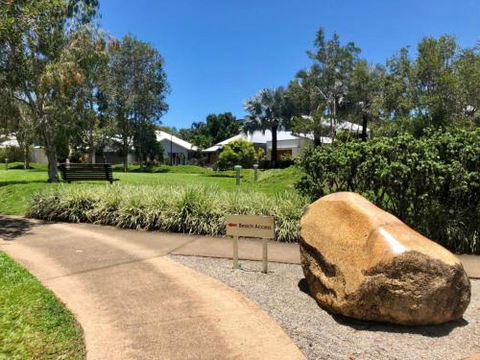 CANOPY HOUSE At PALM COVE - Mackay Tourism 1