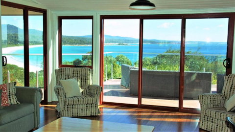 DOLPHIN LOOKOUT COTTAGE Amazing Views Of The Bay Of Fires - Mackay Tourism 3