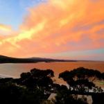DOLPHIN LOOKOUT COTTAGE Amazing Views Of The Bay Of Fires - Mackay Tourism 0