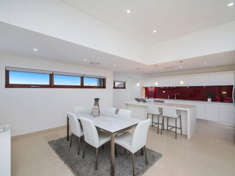 Ocean Oasis 13 Curtis Parade - Mackay Tourism 6