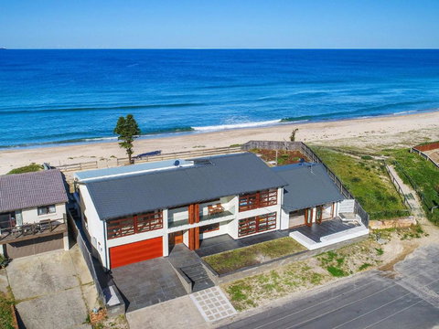 Ocean Oasis 13 Curtis Parade - Mackay Tourism 3