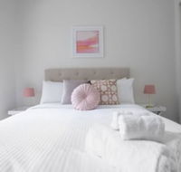 Designer Warm Homeatmooneepondsparking / wifi - Mackay Tourism