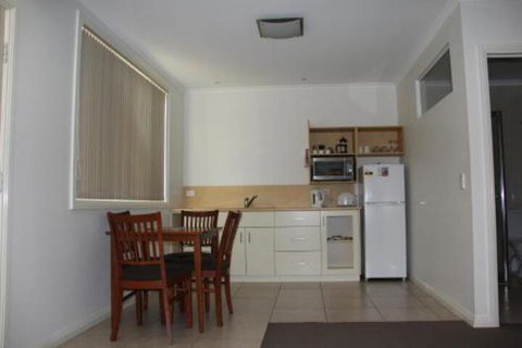 Hibernian Hotel - Mackay Tourism 5