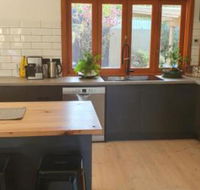 Seacliff Park Holiday Home - Mackay Tourism
