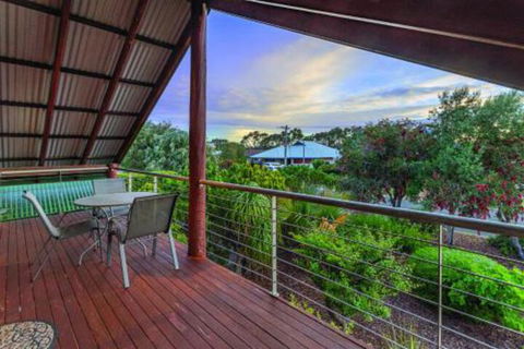 Swallows Nest - Mackay Tourism 0