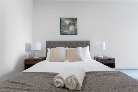 Perfect Location 2 Bdrs Apartment@glen Waverley - Mackay Tourism 4