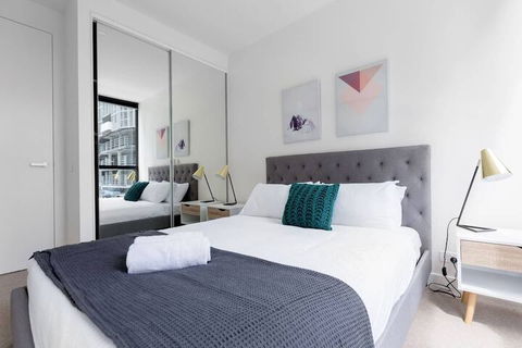 Perfect Location 2 Bdrs Apartment@glen Waverley - Mackay Tourism 1