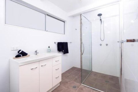 Seaview Getaway - Mackay Tourism 6