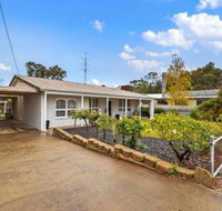 White on Wright Clare - Mackay Tourism