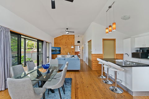 Newcastle Short Stay Apartments - Glebe Road Adamstown - Mackay Tourism 4