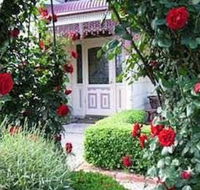 Bed  Breakfast at Stephanies - Mackay Tourism