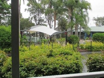 Petrel Deluxe Villa - Mackay Tourism 5
