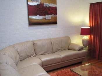 Petrel Deluxe Villa - Mackay Tourism 6