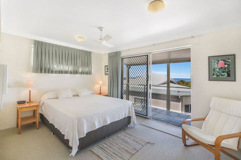 Unit 3 At 4 Pelican Street, Peregian Beach, Noosa Shire - Mackay Tourism 5