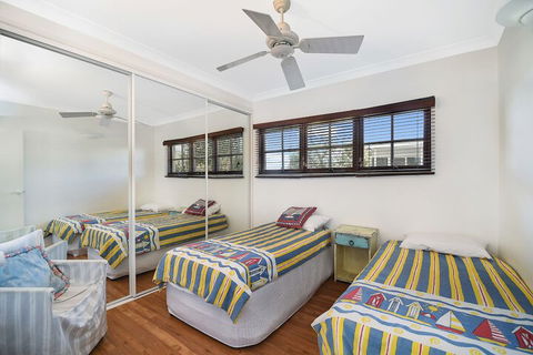 Notre Reve - 2/4 Brolga Place - Mackay Tourism 7