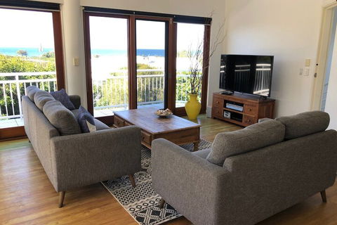 Notre Reve - 2/4 Brolga Place - Mackay Tourism 5