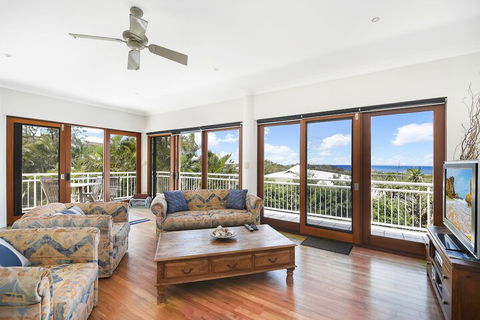 Notre Reve - 2/4 Brolga Place - Mackay Tourism 6