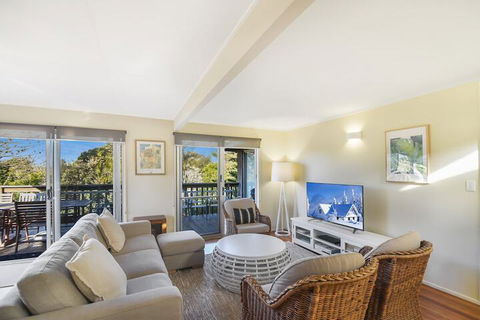 Summer Place - 24 Shearwater Street - Mackay Tourism 6