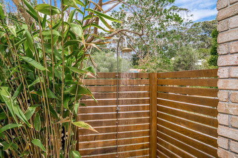 A PERFECT STAY - Julian Rocks House - Mackay Tourism 2