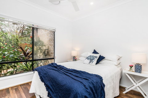 A PERFECT STAY - Julian Rocks House - Mackay Tourism 6