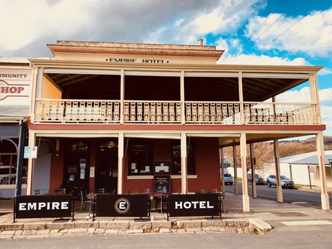 Empire Hotel Beechworth - Mackay Tourism 3