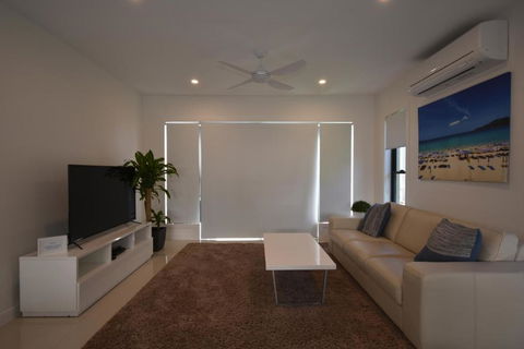 The Shae Luka Private Apartment - Mackay Tourism 3