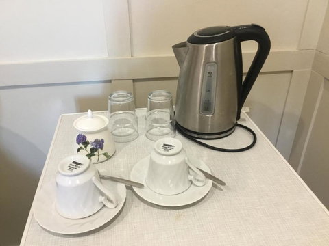 Araluen Historic House Deluxe Room - Mackay Tourism 2