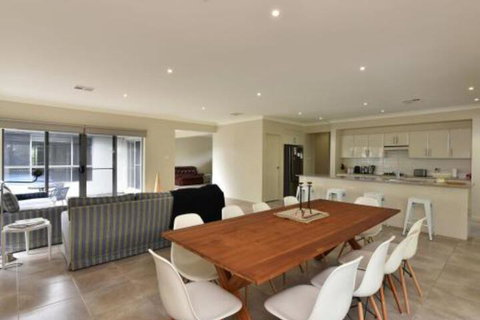 Angophora At The Vintage - Mackay Tourism 0