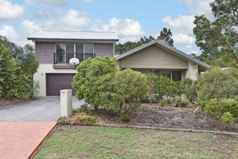 Angophora At The Vintage - Mackay Tourism 3