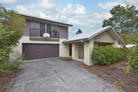Angophora At The Vintage - Mackay Tourism 5