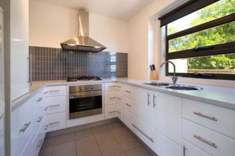 Daydream Cottage - Mackay Tourism 2