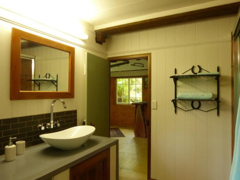 The Stables - Mackay Tourism 4