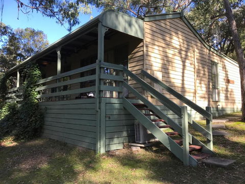 Day Dream Cottage - Mackay Tourism 1