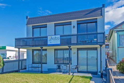 Aruba Apartments - Mackay Tourism 5