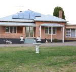 Pink Gums Farmstay - Mackay Tourism