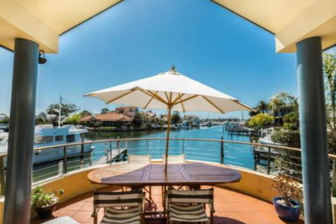 A Mariners Place BEST Location In Town! - Mackay Tourism 3