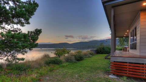 Tides Reach - Essentially Tas Dover - Mackay Tourism 2
