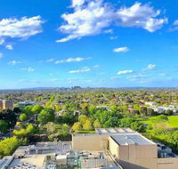 Deluxe Central Park 4B2B APT BoxHill Panorama - Mackay Tourism