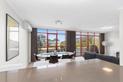 Fathoms Apartment 18 / 1a Mitchell Pde All Linen Provided - Mackay Tourism 3