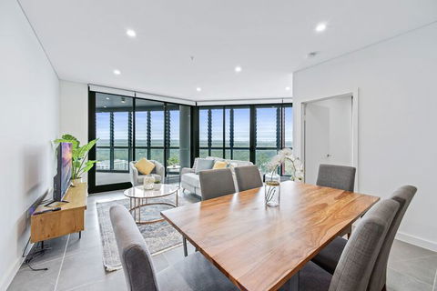 HomeHotel Luxury Apt With Shopping Mall Downstairs - Mackay Tourism 4