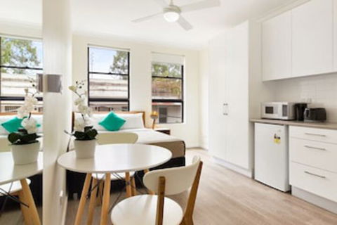 Douglas Street Studios - Mackay Tourism 0