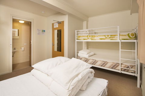 Ski Club Of Victoria - Kandahar Lodge - Mackay Tourism 0
