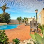 Osprey Holiday Village Unit 118 Excellent 3 Bedroom Holiday Villa With A Pool In The Complex - Mackay Tourism 1