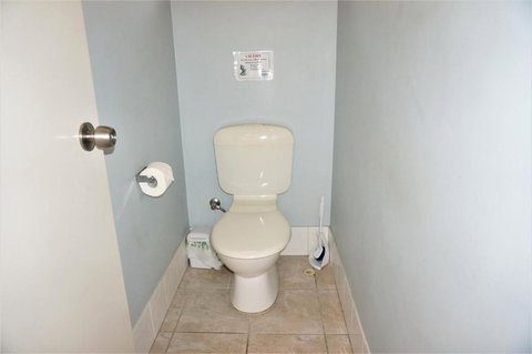 Osprey Holiday Village Unit 114 Gorgeous 3 Bedroom Holiday Villa With A Pool In The Complex - Mackay Tourism 7